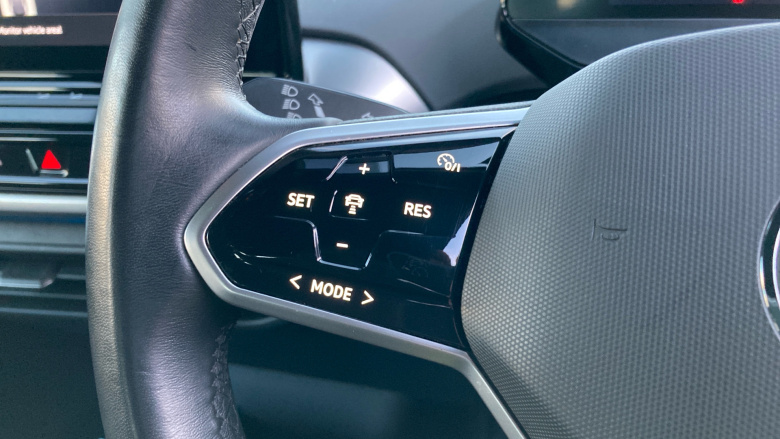 Volkswagen ID.4 109kW Life Ed Pure 52kWh 5dr Auto [110kW Ch] Electric Estate